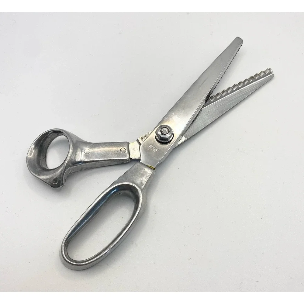 Vintage Pinking Shears Scissors Zig Zag Pattern Made‎ In Italy Fabric 8